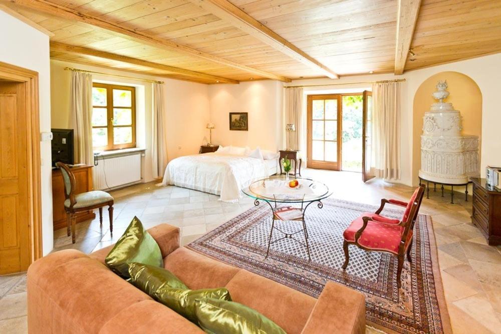 Schlosshotel Obermayerhofen Sebersdorf ห้อง รูปภาพ